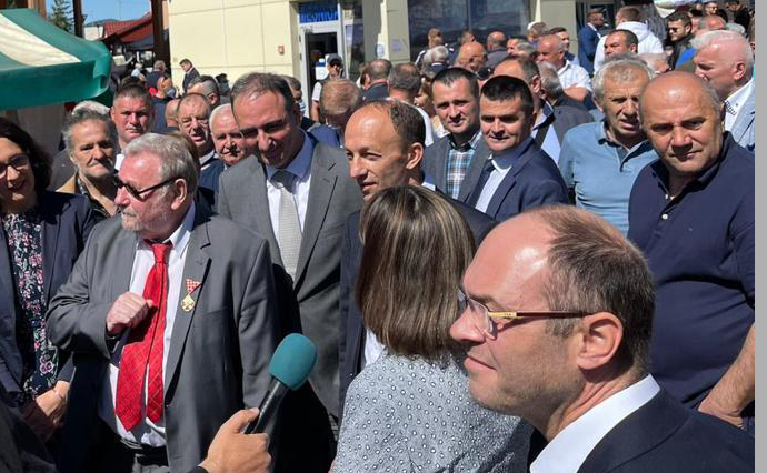 Skup podrške na gospićkoj placi                                                                                                                                                                                                                           